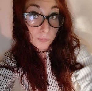 Meet your Posher, Kaela